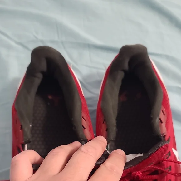 Nike Red Men's Shoes - Picture 8 of 9